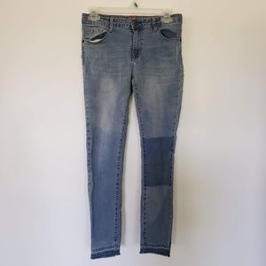2/$20 April Girl patch skinny jeans light blue